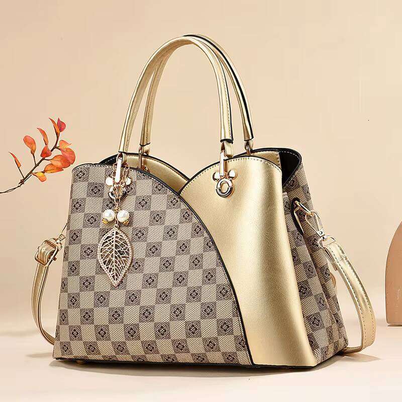 DHessentials Contrast Color New Trendy Versatile Crossbody Fashion Women's Large Capacity One Shoulder Handbag