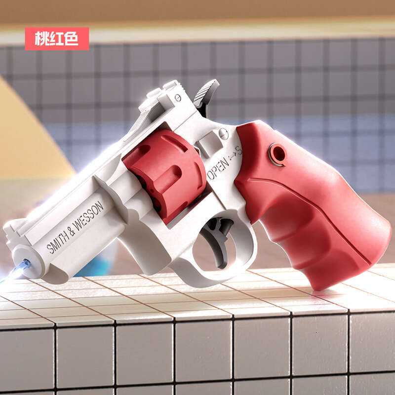 Manual Mechanical Continuous Shooting 3 Small Outdoor Beach Toy Revoer Water Gun