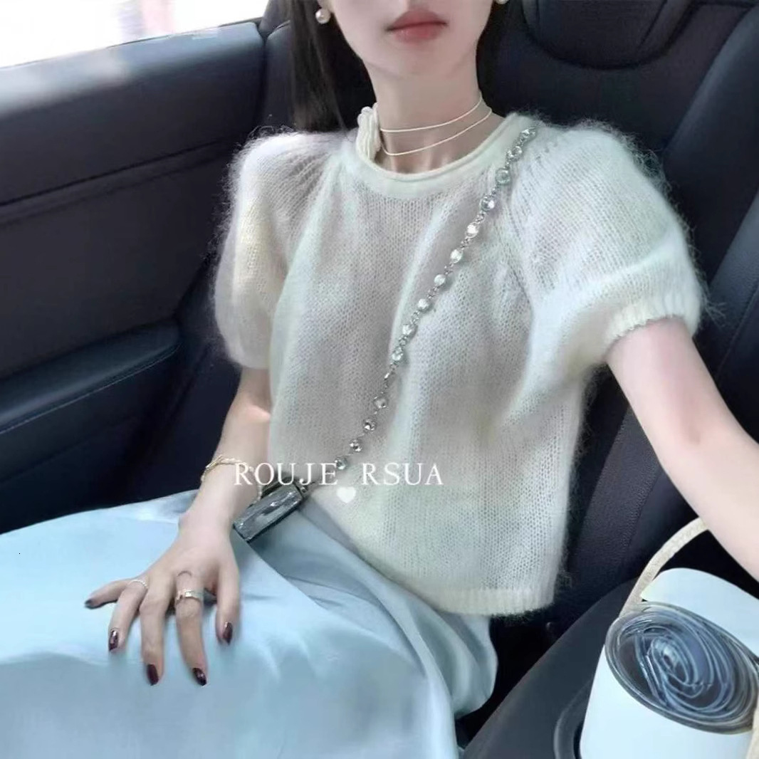 2025 Summer new women's T-shirt furry top elegant loose women's French style short sleeved round neck new bubble sleeve knitted sweater new 