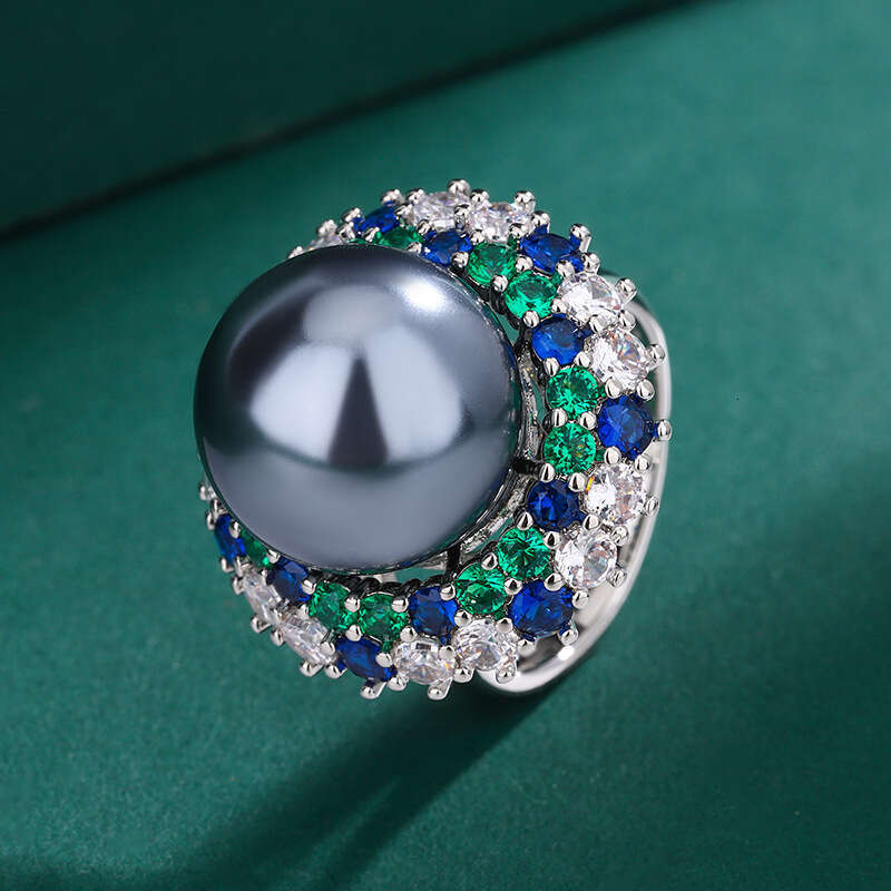 Three-Piece Set Australian Mother-Of-Pearl Necklace Sier Needle Tahitian Pearl Stud Earrings With Emerald Zircon Ring 691