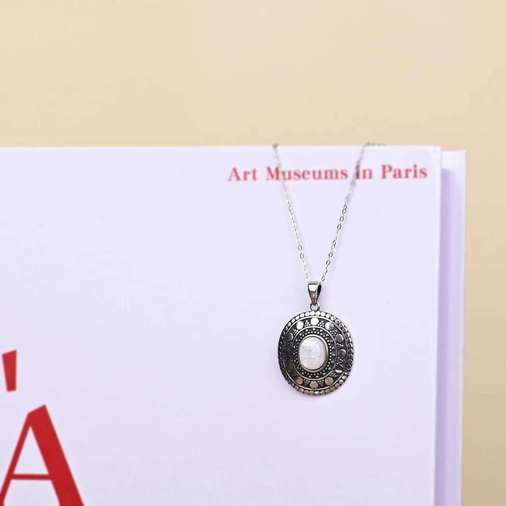 New Pure Sier Moonstone Pendant Women and Men Classic Design Handmade Jewelry Necklace for Daily Life