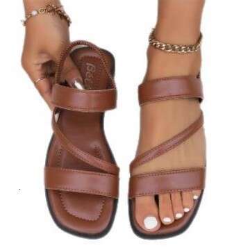Flat for Women 2025 Spring New Casual Versatile Beach Fashion Roman Sandals