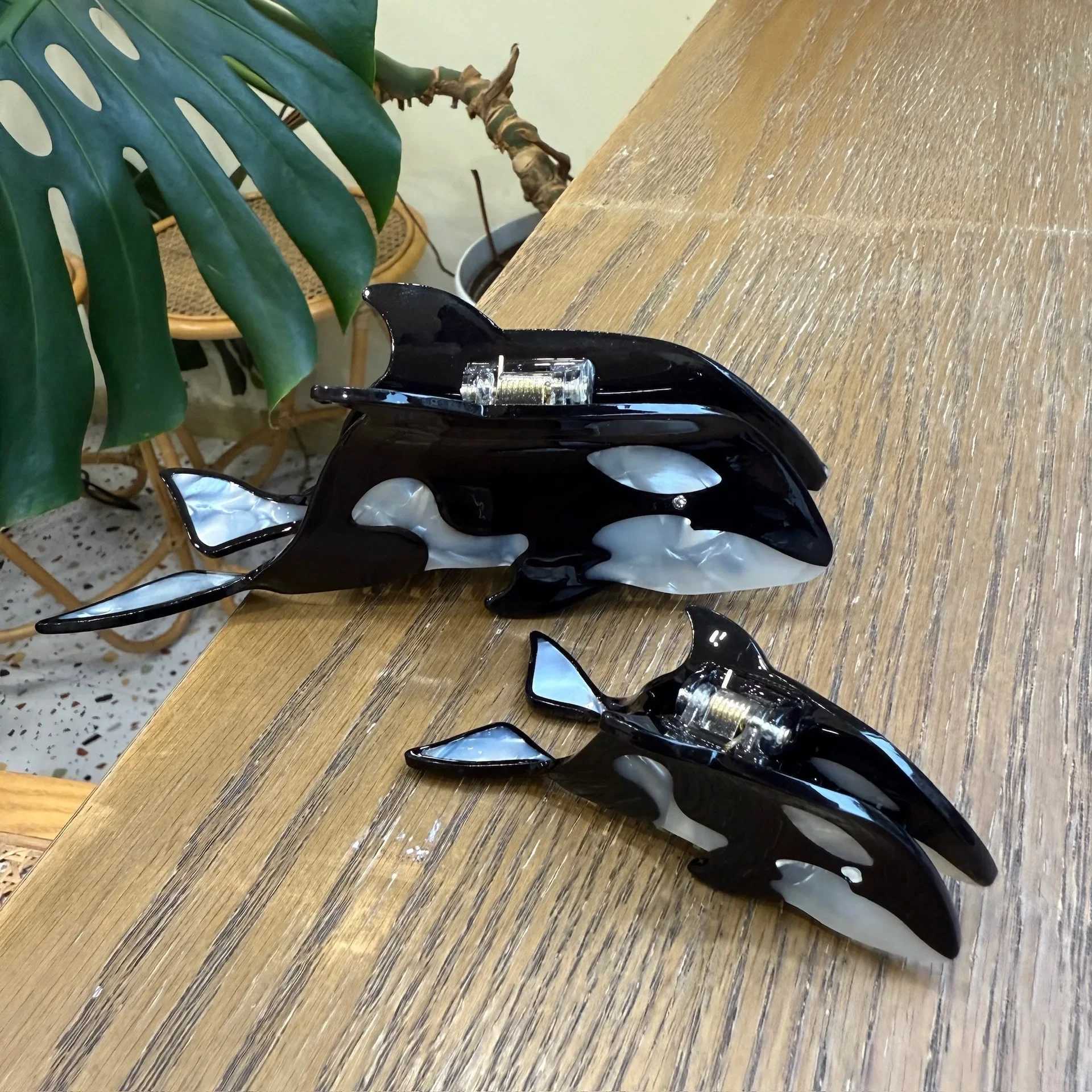 NEW Rhinestone Orca Hair Claw Exquisite Animal Eco-Friendly Material Acetate Hair Claw Clips Hair Accessories for Women Girls Z250707