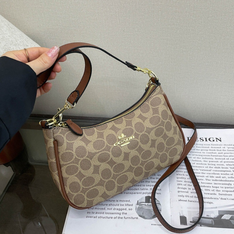 Designer 2025 New High-end Fashion Printed Underarm Elegant Shoulder Crossbody Light Luxury Women's Bag