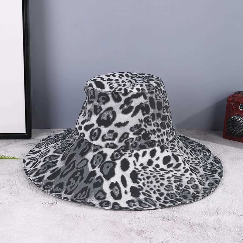 Vintage Full Version of Leopard Print Big Eaves with Rope Fisherman Hat Windproof Shade Suitable for Ladies Outing Photo Play Y250707