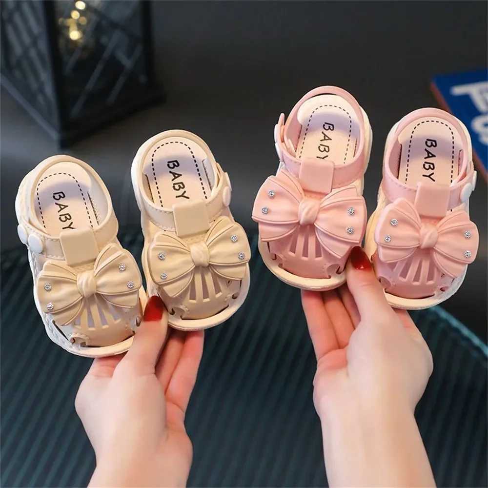 Summer Baby Sandals Soft Bottom Non-slip Toddler Shoes Small Children Cartoon Female Baby Closed-toe SandalsR250707