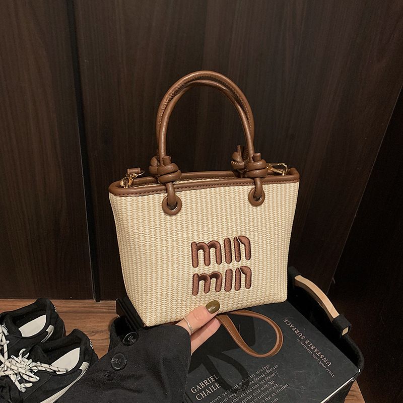 Bag Crossbody Purse Designer New Women S Woven Straw Bucket Fashionable Rattan Handbag Shoulder Bag For Beach Vacation Shoulder Bag