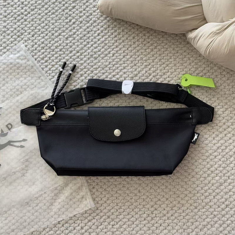 Small French textured bags for men and women, new small square bags, stylish single shoulder crossbody handbags