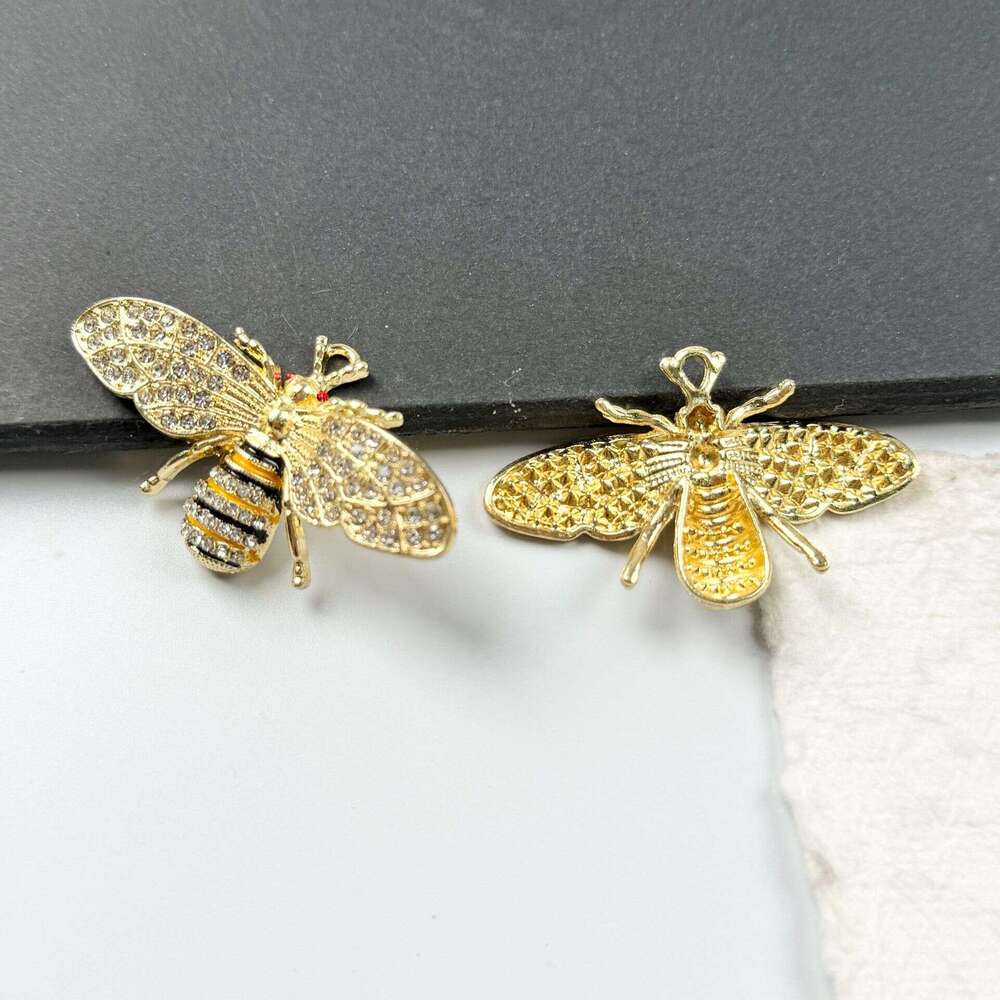 DHcollections Fashion Alloy Inlaid Dia Bee Keychain Bag Accessories Car Key DIY Jewelry Pendant