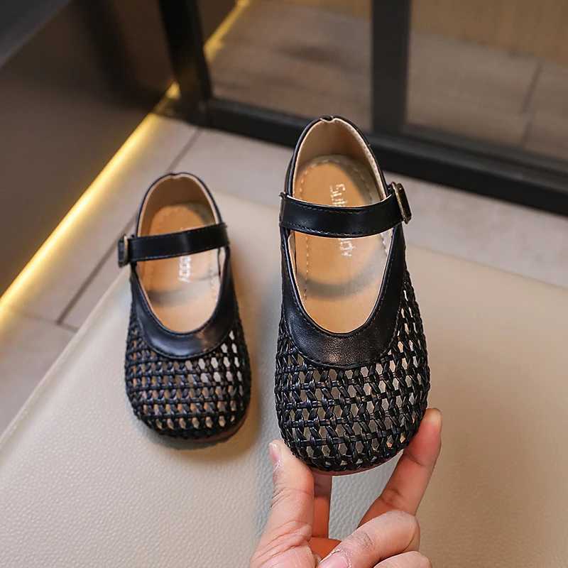 2024 Summer New Girls Shoes Childrens Sandals Non-slip Soft Sole Knitted Comfortable and Breathable Princess Shoes R250707