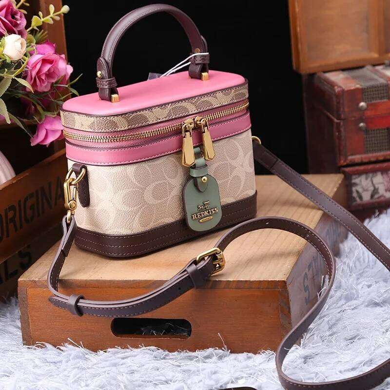 Designer bag 99 New minimalist and fashionable small handbag, contrasting color women's bag, high-end carriage single shoulder crossbody handbag