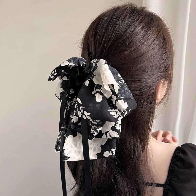 1pcFrench gentle temperament bow ribbon grab clip highlighting small face back of head hair clip shark clip hair accessory Z250707