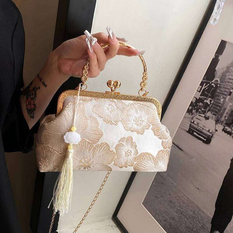 Chinese Style Embroidered Women's Elegant Handbag Retro Small Square Evening Clutch for Wedding Party Designer Shoulder Bag