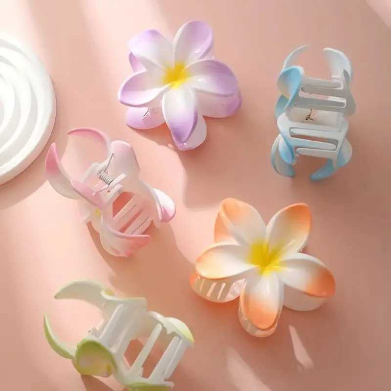 Sweet Ponytail Floral Hair Clip Bath Crab Flower Hair Claw Headwear Gradient Colorful Holiday Hawaiian Hairpins Hair Accessories Y250707