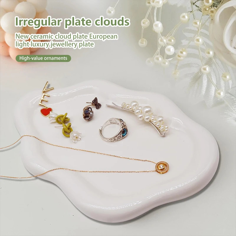 Jewelry Dish for Women Trinket Tray Dish Cloud Shape Ceramic Plate Watch Keys Tray Ring Dish Holder for Mothers Day Gift 250702
