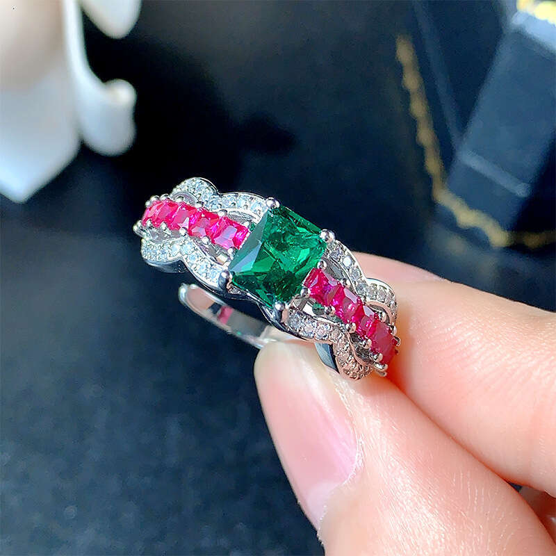 High-End Jewelry Ring T-Cut Diamond Inlaid With Purple Light Changing Red Corundum Blue Spinel Fashion Women 62E