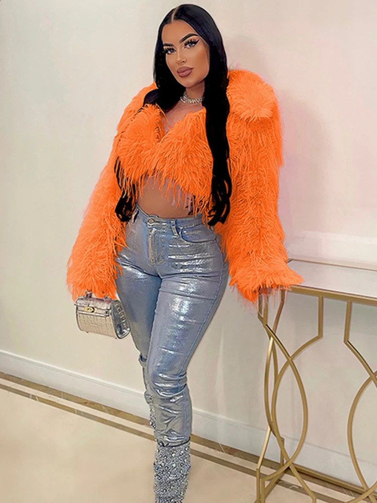 ZADORIN Winter Coat Woman Cropped White Faux Fur Coat Long Sleeve Fur Jacket Woman Y2K Clothes Sexy Tops in Coats Jackets 250703
