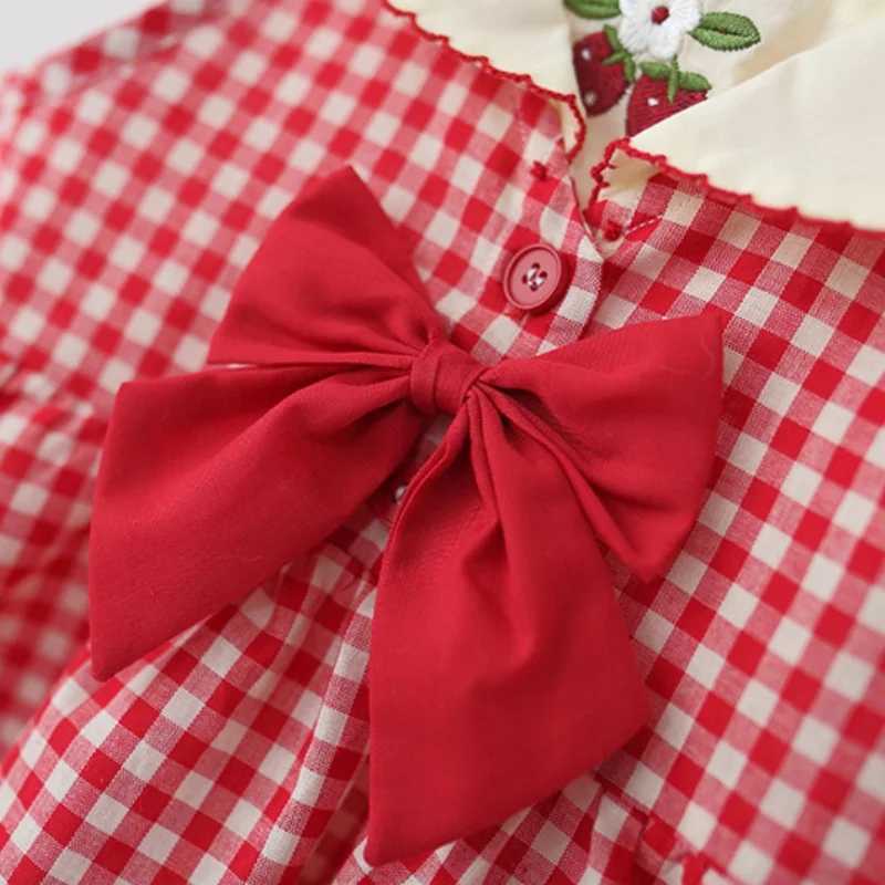 Baby Girl Summer Dress Red Checkered Cotton Sleeveless Cute Cherry Embroidery Bow Girl Princess Dress R250707