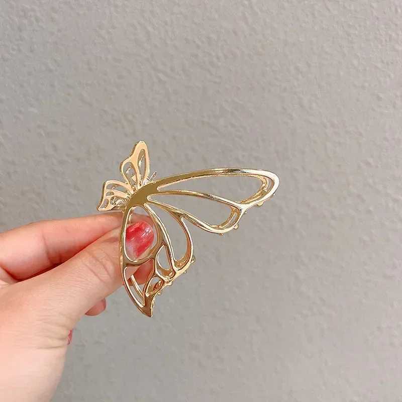 Fashion Metal Butterfly Hair Claws Hollow Out Zinc Alloy Beautiful Hairpins Golden Butterfly Hair Clips Womens Hair Accessories Y250707