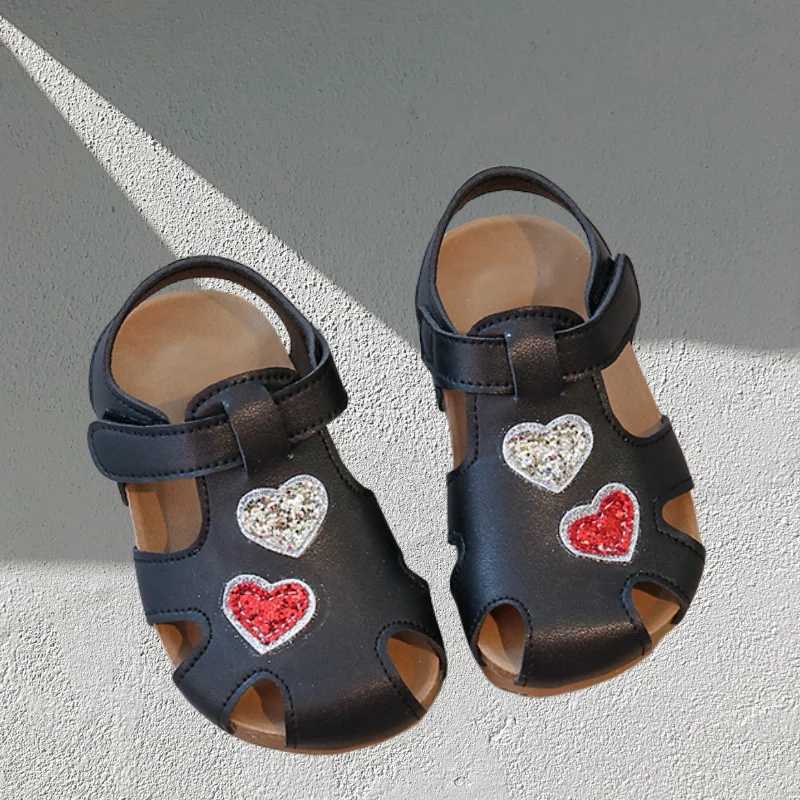 Boys Girls Cork Sandals Kids Casual Summer Shoes Child Slides Sandals Kids Toddler Closed-Toed Hollow-Out Beach Shoes Black Beige R250707