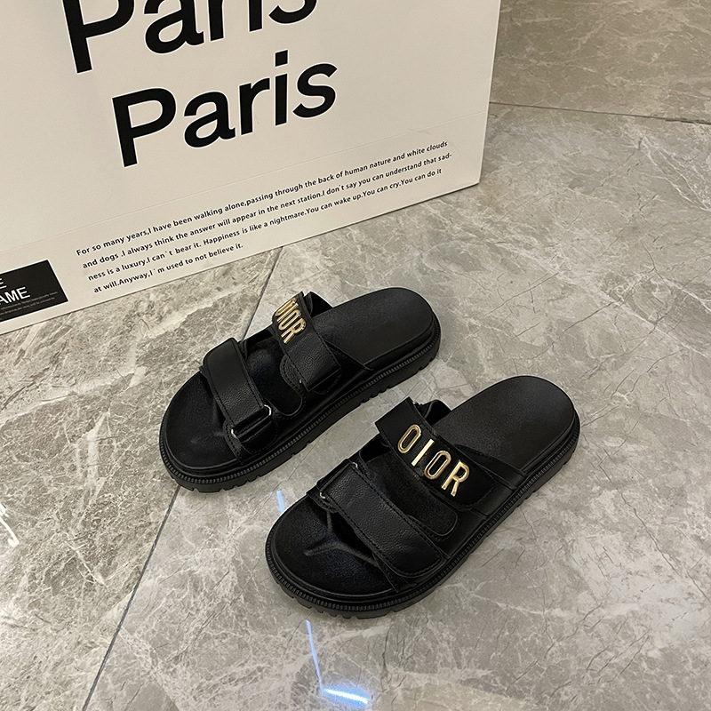 Designer Free shipping platform sandals women new travel sandals wear beach slippers All-purpose comfortable slippers