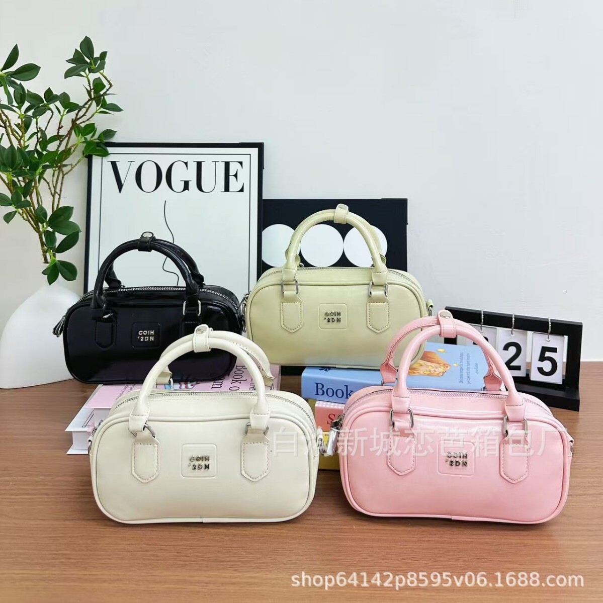 Designer Fashion Korean Style Niche Handbag Bowling 2025 New Trendy Boston Simple Casual Shoulder Light Luxury Women's Bag