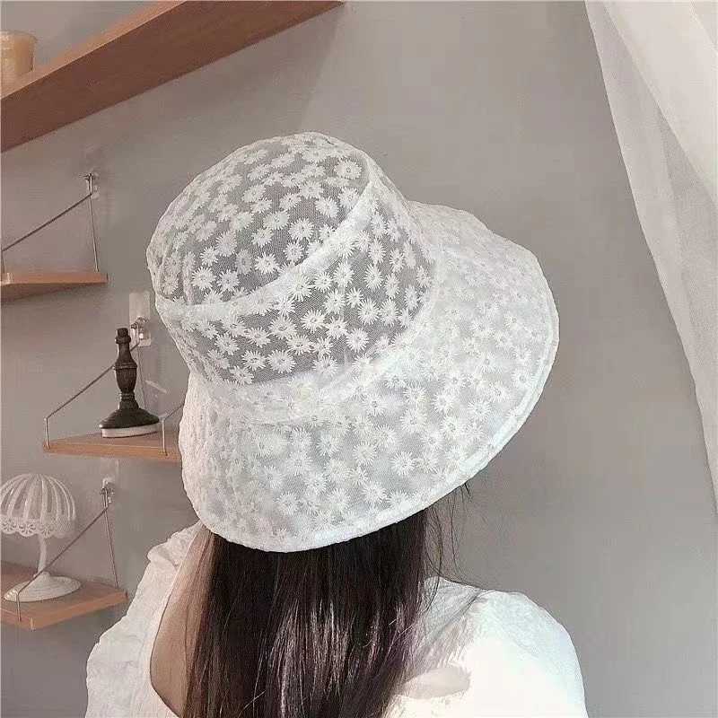 2021 Spring and Summer Womens Sunscreen Sun Hat Daisy Embroidery Lace Breathable Fisherman Hat Bucket Hat Basin Hat Y250707