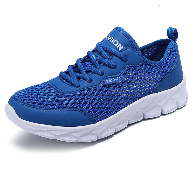 Summer New Lightweight Breathable Men's Casual Sports Large Running Lace-up Mesh Shoes