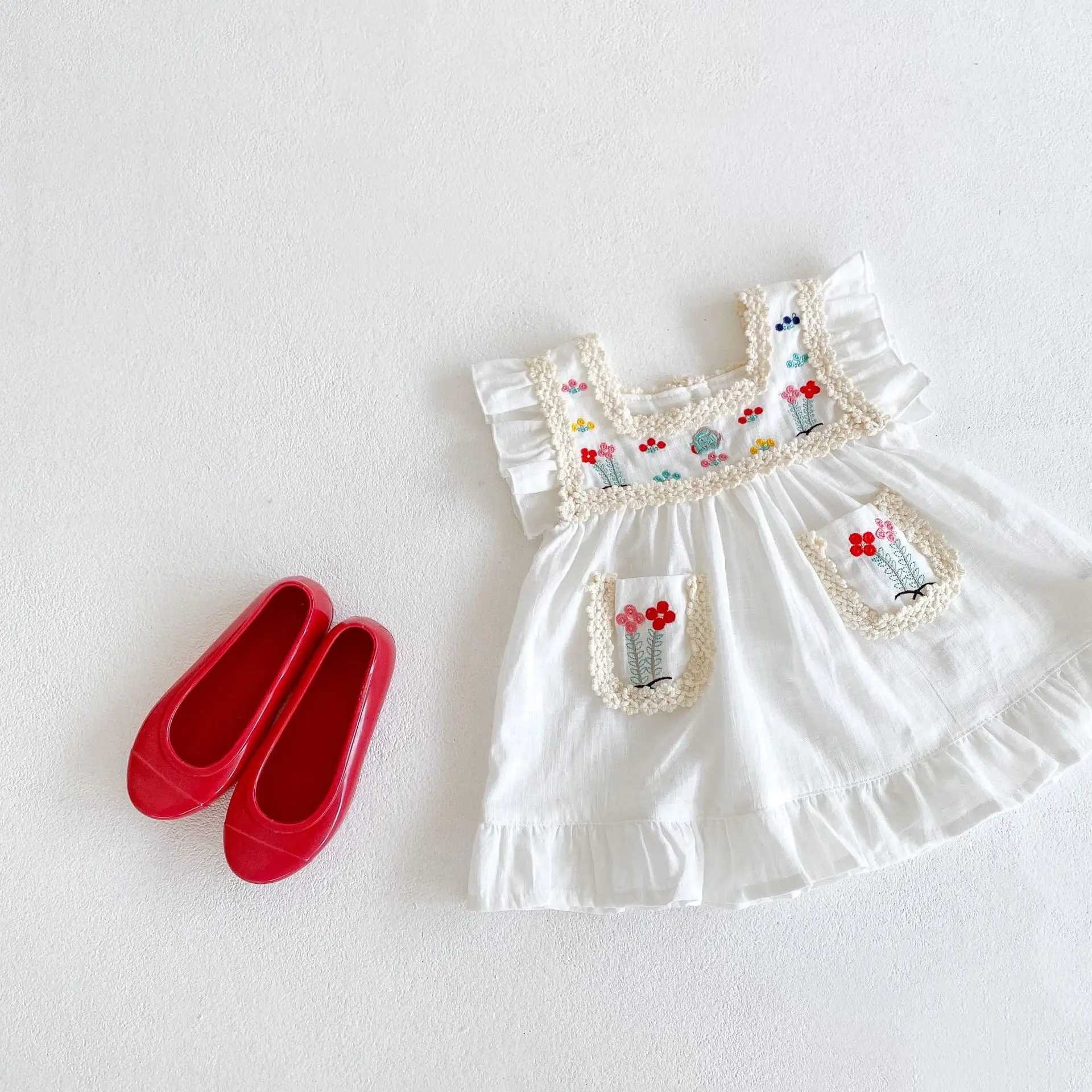 Summer new baby clothes for 0-3 years old baby girl dress exquisite flower embroidery short-sleeved dress A-line skirt R250707