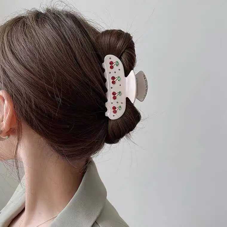 ute Cherry Pie Acetate Hair Clip Back of the Head Updo Claw Clip Nice Hair Accessories New Design Rhinestone Hair Ornament Y250707