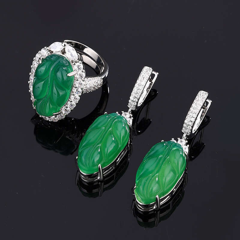 Huayoumei Jewelry Imitation Green Chalcedony Small Leaf Ring Earrings Women's Set 9C5