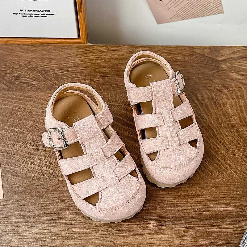 Fashion New Girls Hollow-out Sandals Summer Outdoor Kids Beach Shoes Anti-kick Casual Children Simple Roman Sandals Woven Style R250707
