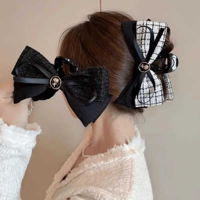 1pc Xiaoxiangfeng bow hair clip for women fashionable and exquisite rose shaped hair shark shaped hair clip hair catcher Z250707