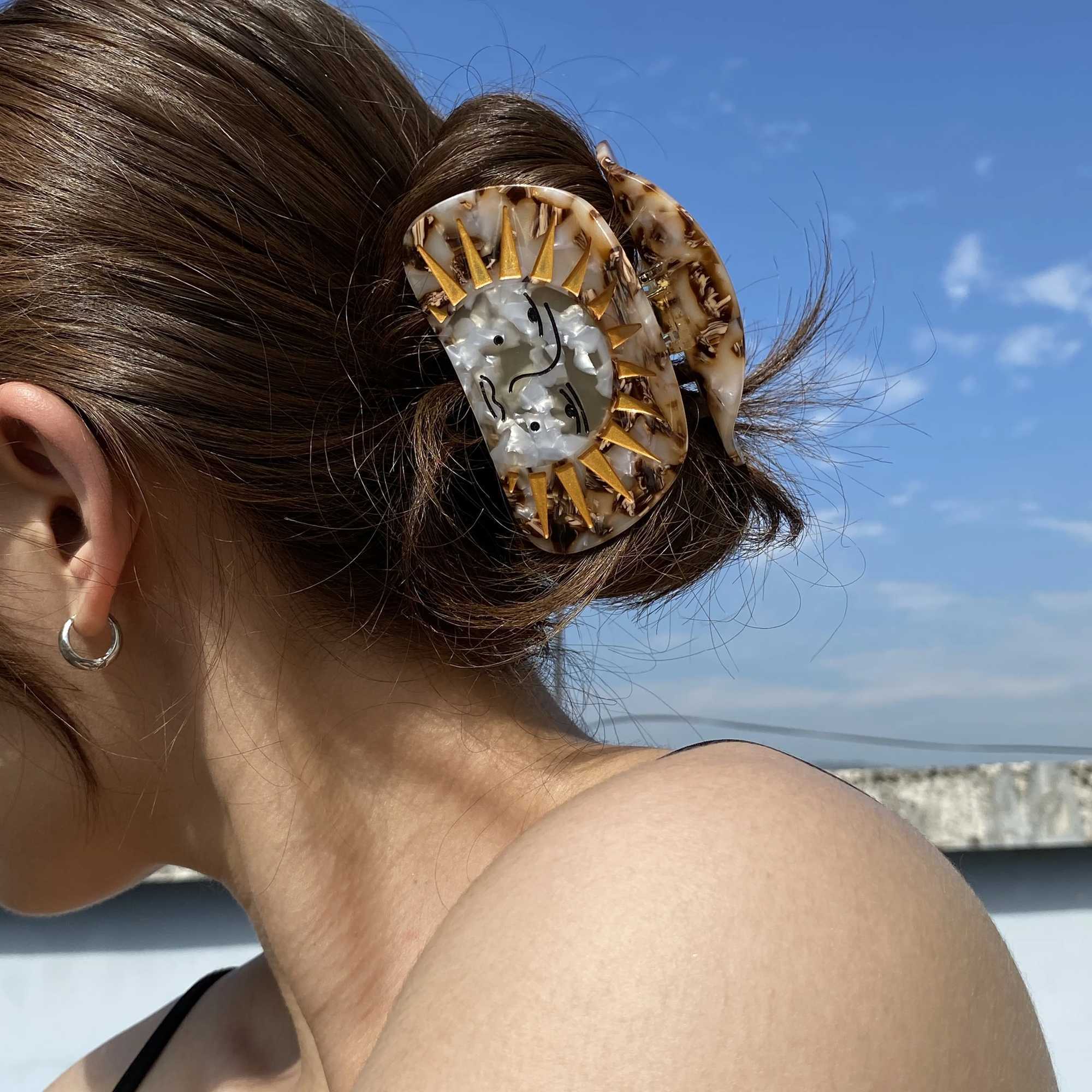 Creative Funny Semicircle Sun Acetate Hair Claw Clip For Women New Design Thick Ponytail Hairpin Hair Accessories Tool Gifts Z250707