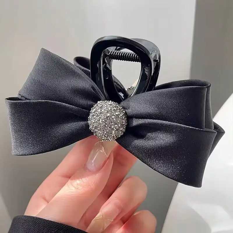 Elegant Temperament Fabric Bow Hair clip for woman Rhinestone Love Shark Clip Fashion Girl Ponytail Hair clamp Hair Z250707