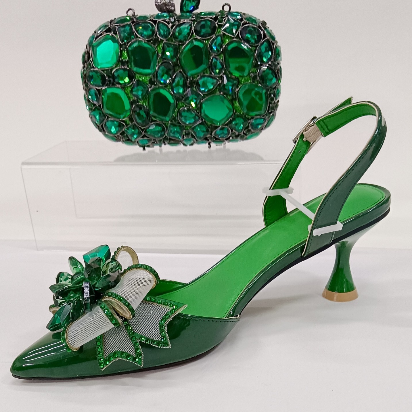 Women's Luxury Rhinestone High Heels Banquet Crystal Stiletto Shoes