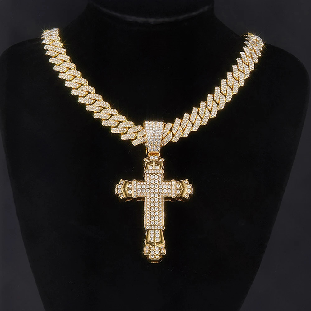 Men Women Shiny Cross Pendant Necklace With Miami Cuban Chain Link Hip Hop Iced Out Bling Fashion Exquisite Charm Jewelry Gift 250707