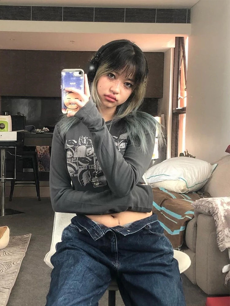 Women retro Eyes Print Tops Fairy Grunge Graphic Spring T Shirts Vintage Indie Aesthetic Clothes Cyber Y2k Slim Long Sleeve Top 250707