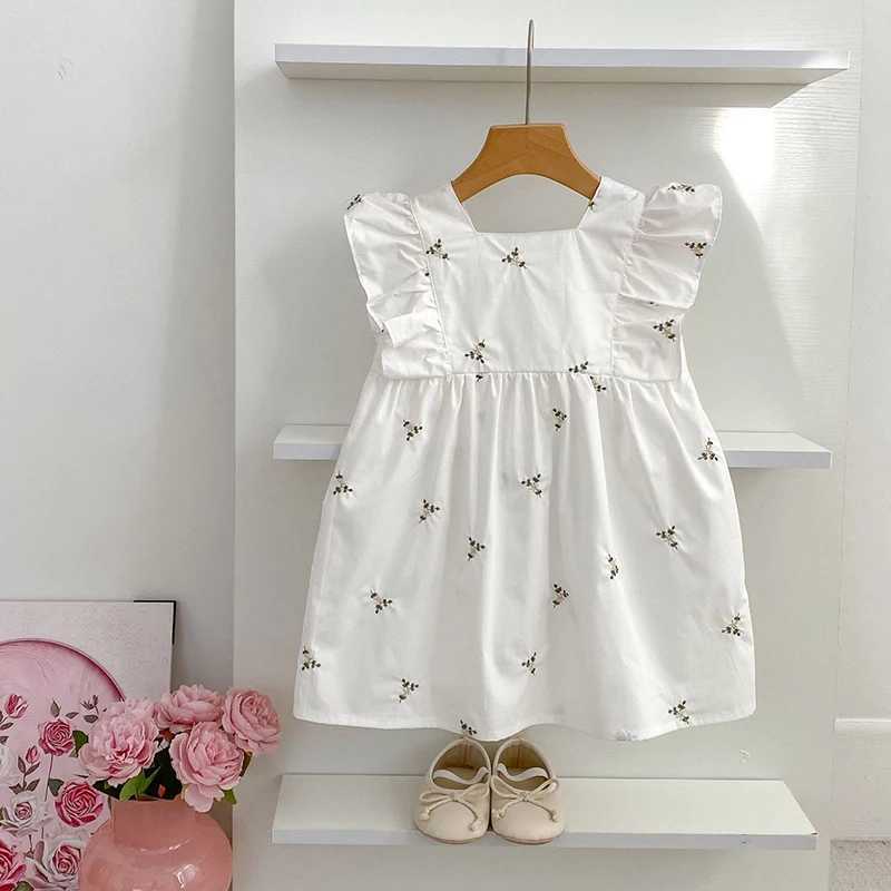 1-6 Years Kids Clothes Summer Embroidery Dress Baby Girls Clothes Flying Sleeves Dresses Childrens Clothing Cotton Dresses R250707