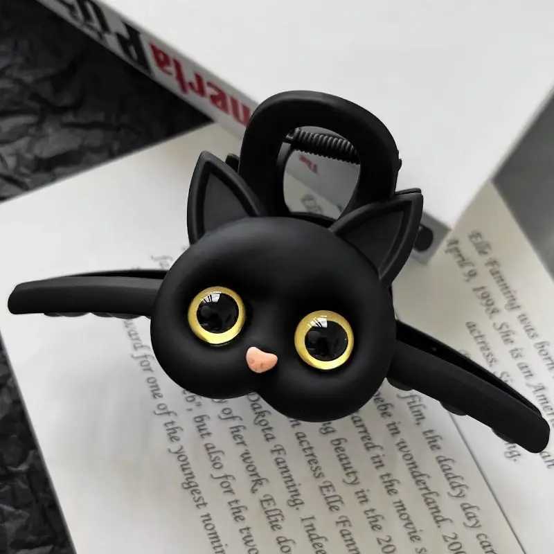 1pc Cute cat hair clip womens new high-end shark clip large hair tie internet famous hairpin headband Z250707