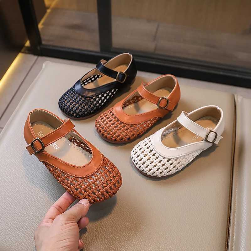 2024 Summer New Girls Shoes Childrens Sandals Non-slip Soft Sole Knitted Comfortable and Breathable Princess Shoes R250707