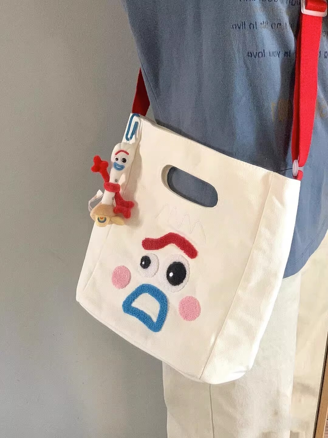 designer 2023 New Funny Expression Canvas Bag Women's Bag Large Capacity Handbag Ins Cute Casual Shoulder Crossbody Bag