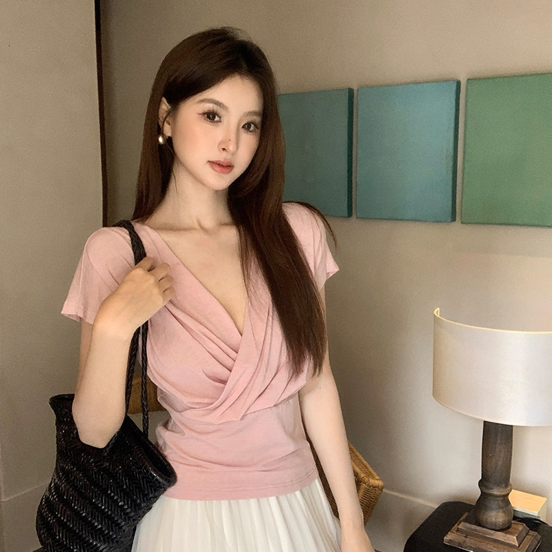 2025 Summer new women's T-shirt Summer new Korean elegant V-neck cross pleated slim fit women's top New fashion designer T-shirt