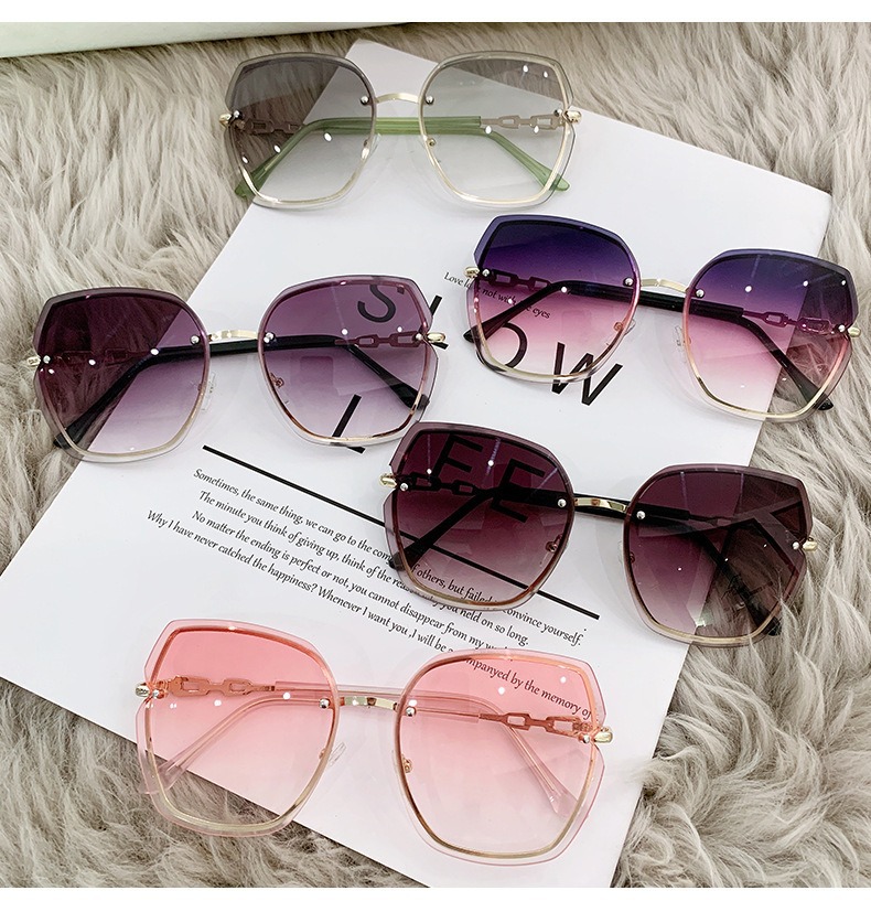 Designer Sunglasses For Women Men Fashion Sunglasses Luxury Polarized Lens Goggle Pilot PC Frame Oversized UV400 Eyewear Luxury Style Sunglasses DK026