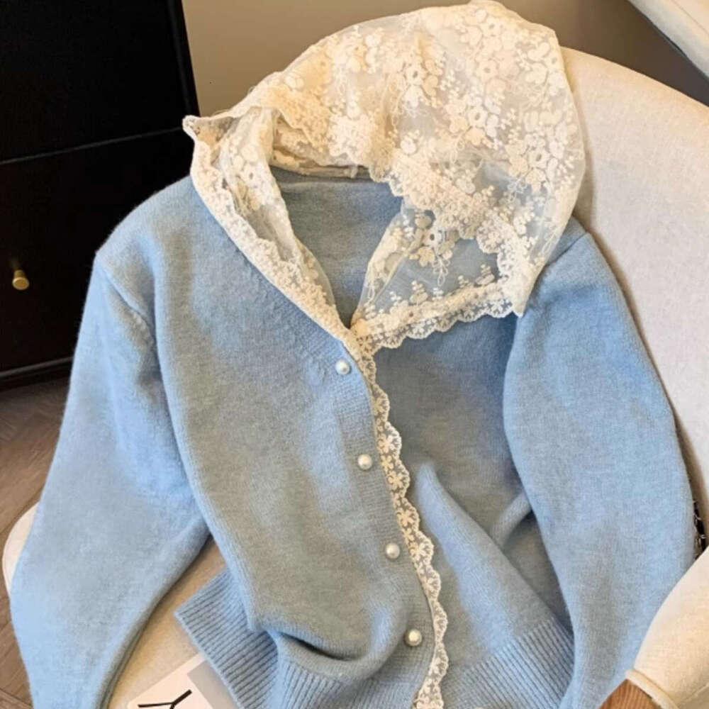 French Lace Patchwork Hooded Long Sleeve Knitted For Women Autumn Winter New Versatile Age-Reducing Slimming Sweater Top B5