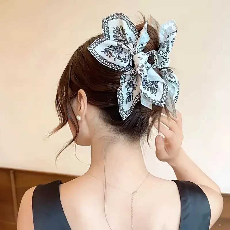 Vintage Cashew Pattern Hair clip for women Elegant Shark Clip Fashion Girl Ponytail Clip Hair Clamp Hair Accessories Z250707