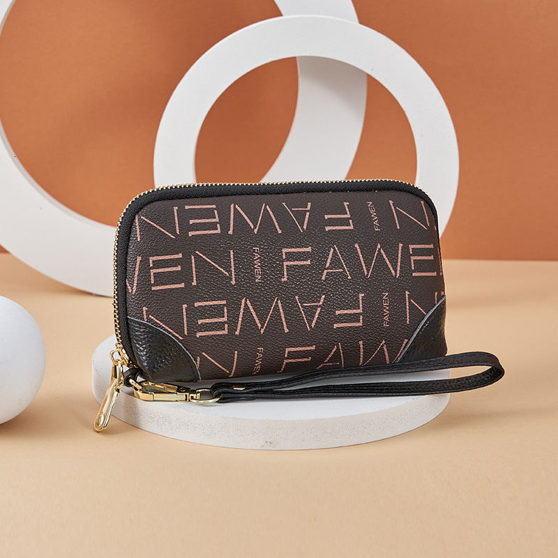 Designer 2025 New Long Wallet for Women High-end Elegant Fashion Clutch Large Capacity Coin Purse Phone Light Luxury Women's Bag