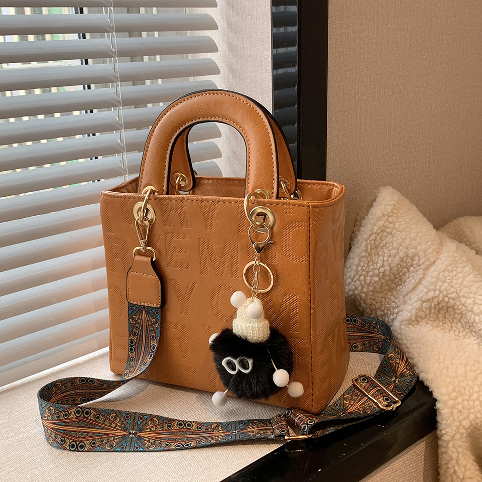 2025 Designer's New Multifunctional Wide Shoulder Strap Crossbody Bag For Autumn And Winter High-end Fashion Single Shoulder Crossbody Bag Prince