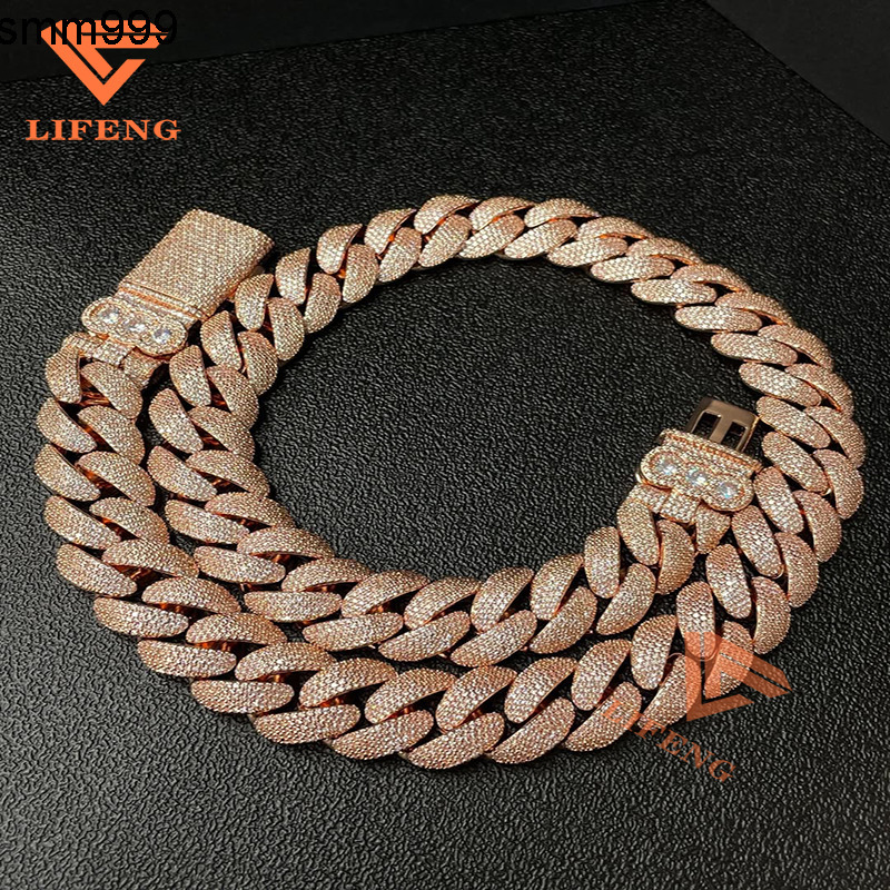 2025 New Design Hot Sale 20mm Fashion Link Chain Special Lock Design with VVS Moissanite with GRA Certificate