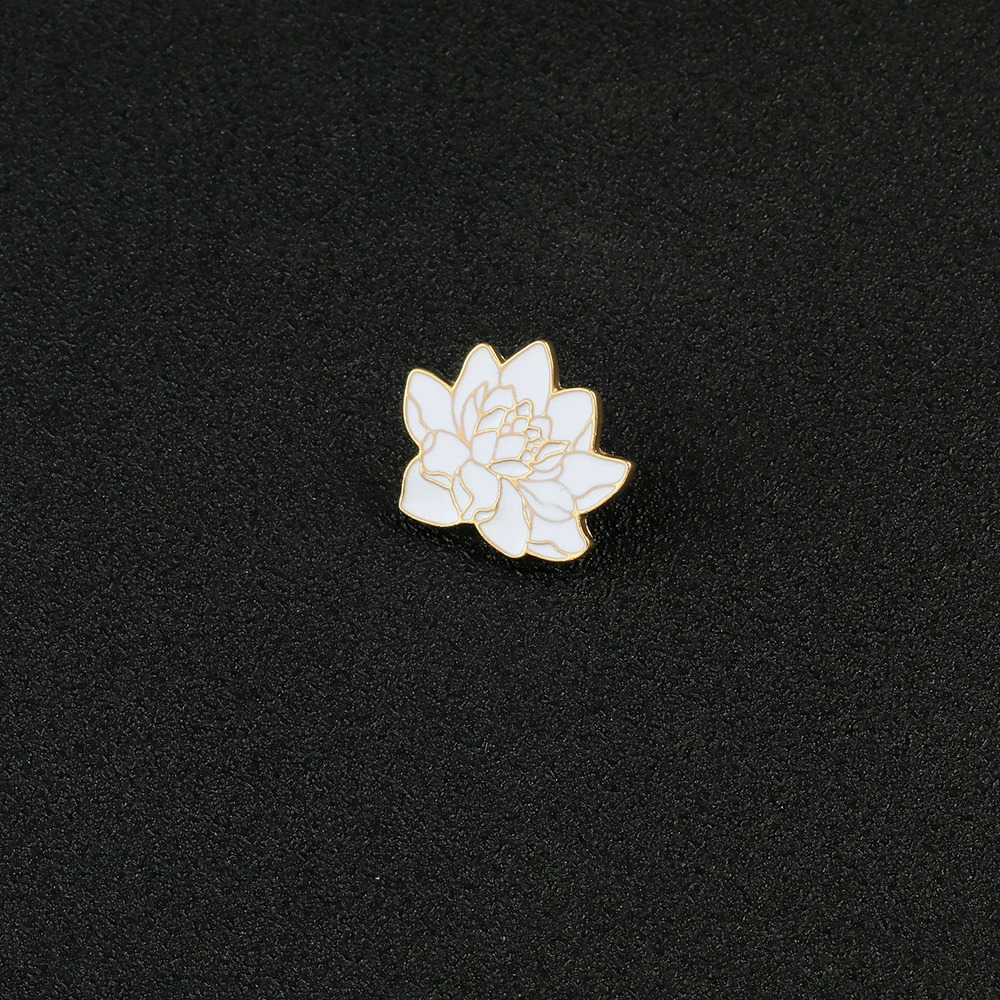 Buddhism White Lotus Flower Enamel Pin Floral Plant Brooches Denim Coat Backpack Lapel Men Women Badge Japanese Jewelry Gift 250625